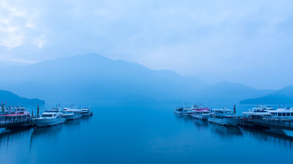 Boats in the sheshui pier at sun moon lake