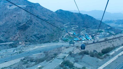 Cable car going to al kar tourist village at taif