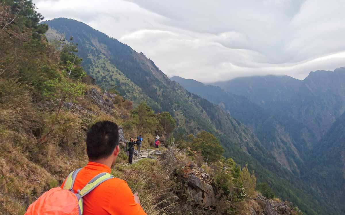 Mastering Mount Yushan: Thrilling 3-Day Hiking Guide - Joanathx