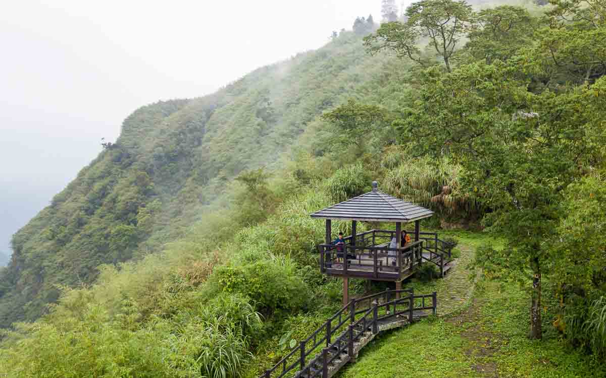 Viewing Deck at Eryanping Trail