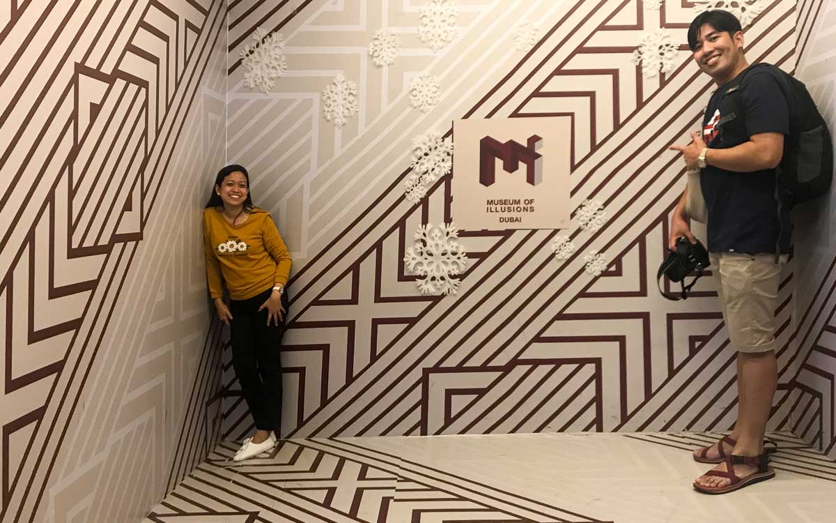 joanna and nathaniel at ames room